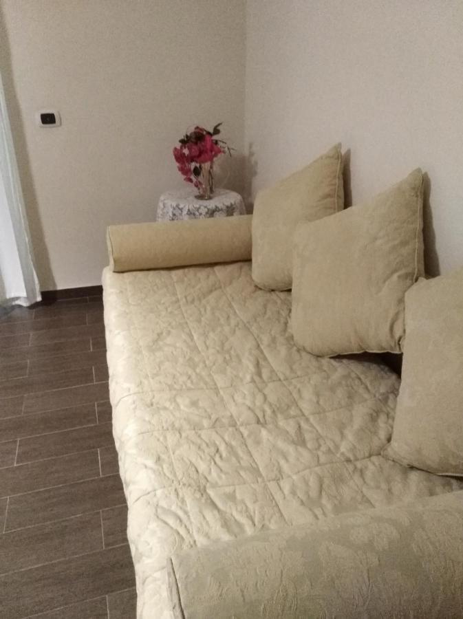 Domus Al Corso Con Servizio B&B Canosa di Puglia Eksteriør billede