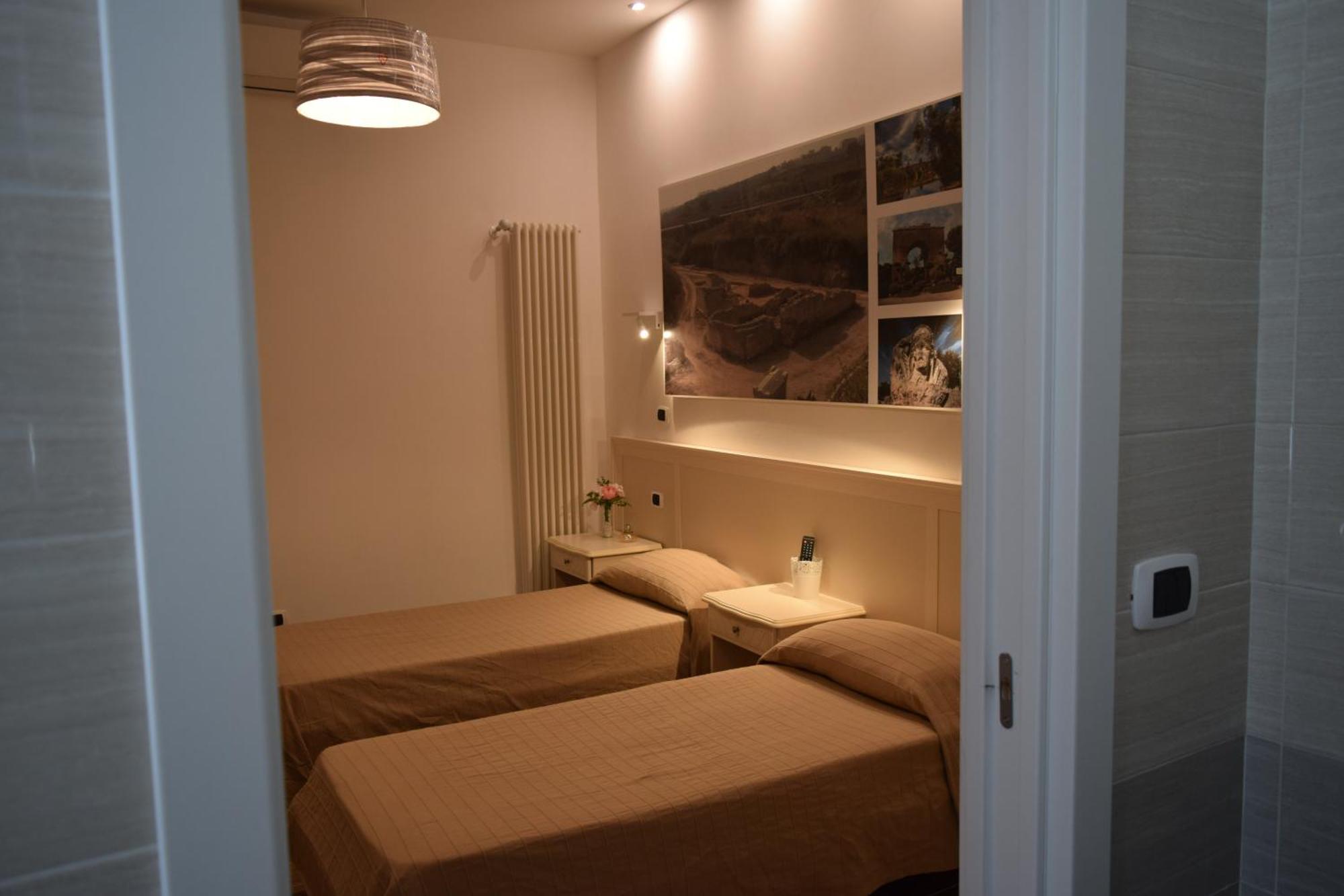 Domus Al Corso Con Servizio B&B Canosa di Puglia Eksteriør billede
