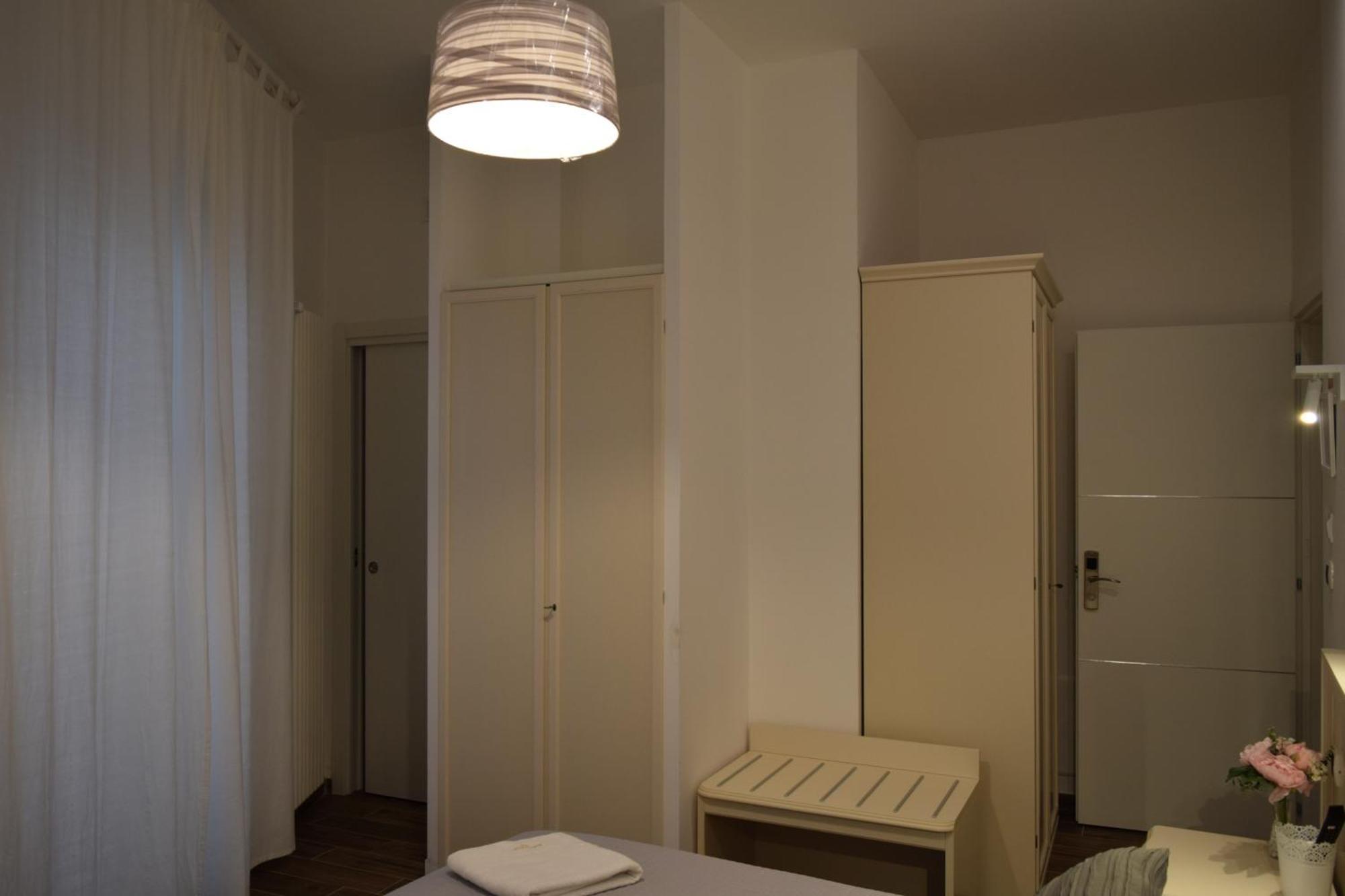 Domus Al Corso Con Servizio B&B Canosa di Puglia Eksteriør billede