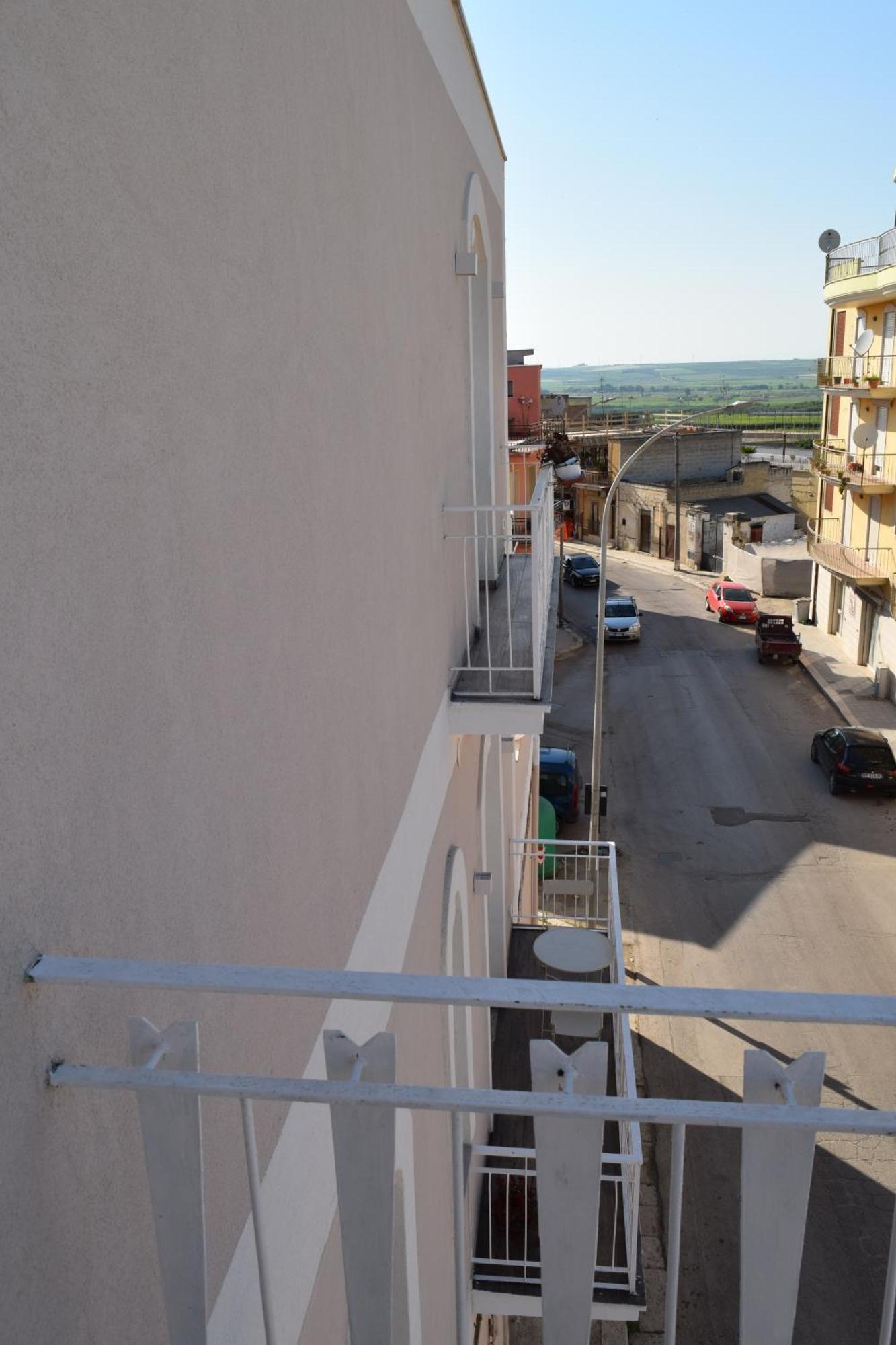 Domus Al Corso Con Servizio B&B Canosa di Puglia Eksteriør billede