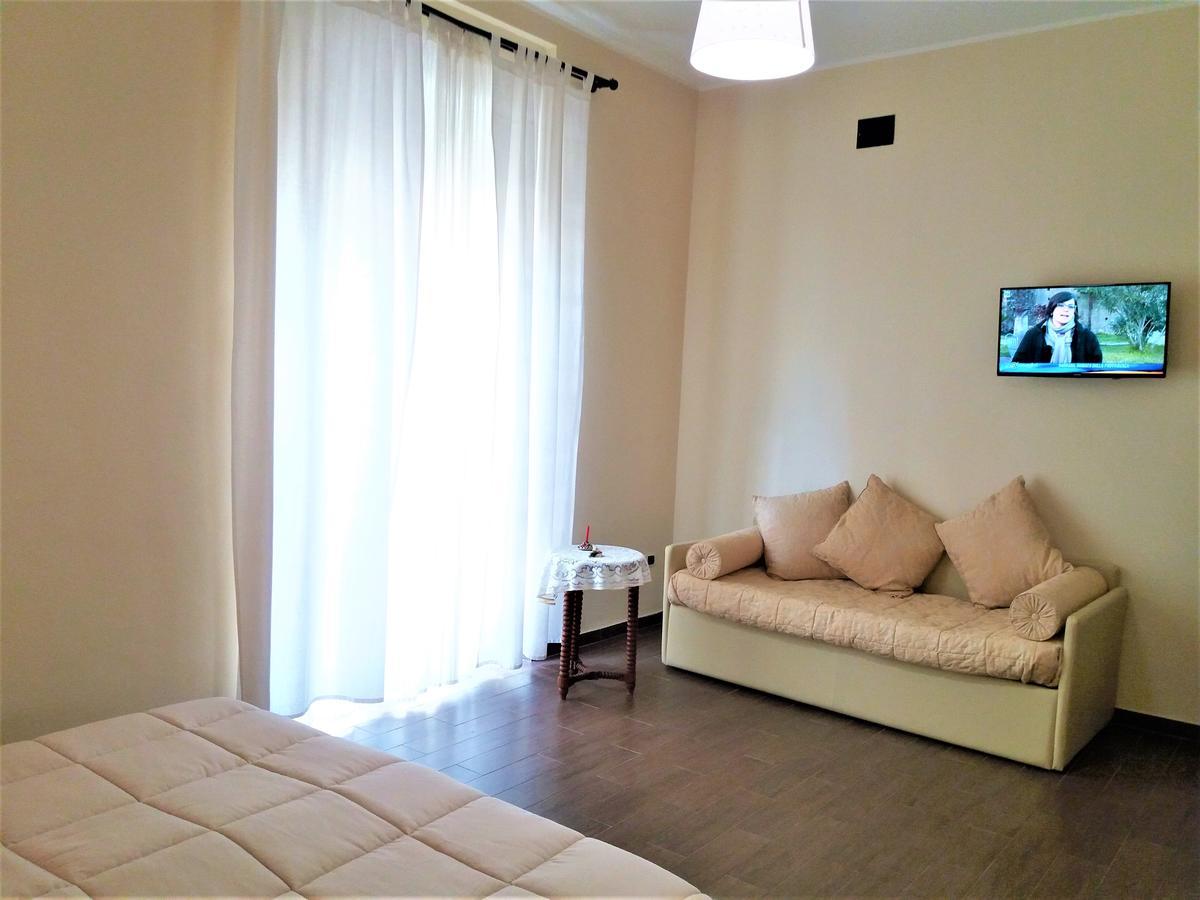 Domus Al Corso Con Servizio B&B Canosa di Puglia Eksteriør billede